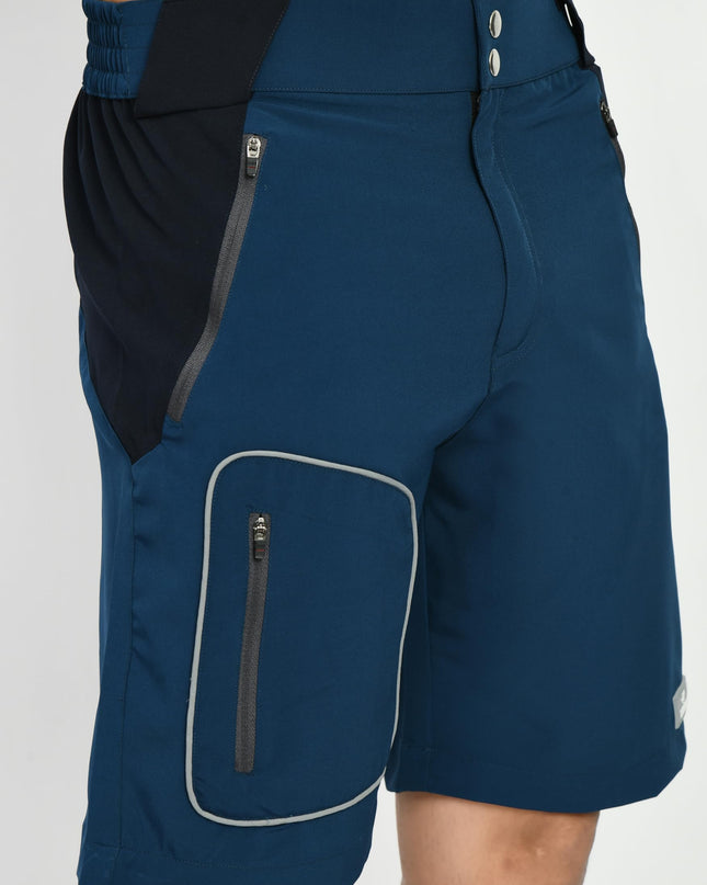 Dry Fit Shorts - M(30-33) in