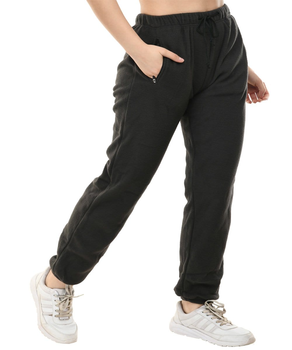 Nike Sportswear Essential Fleece Pants BlackWhite  Stylerunner
